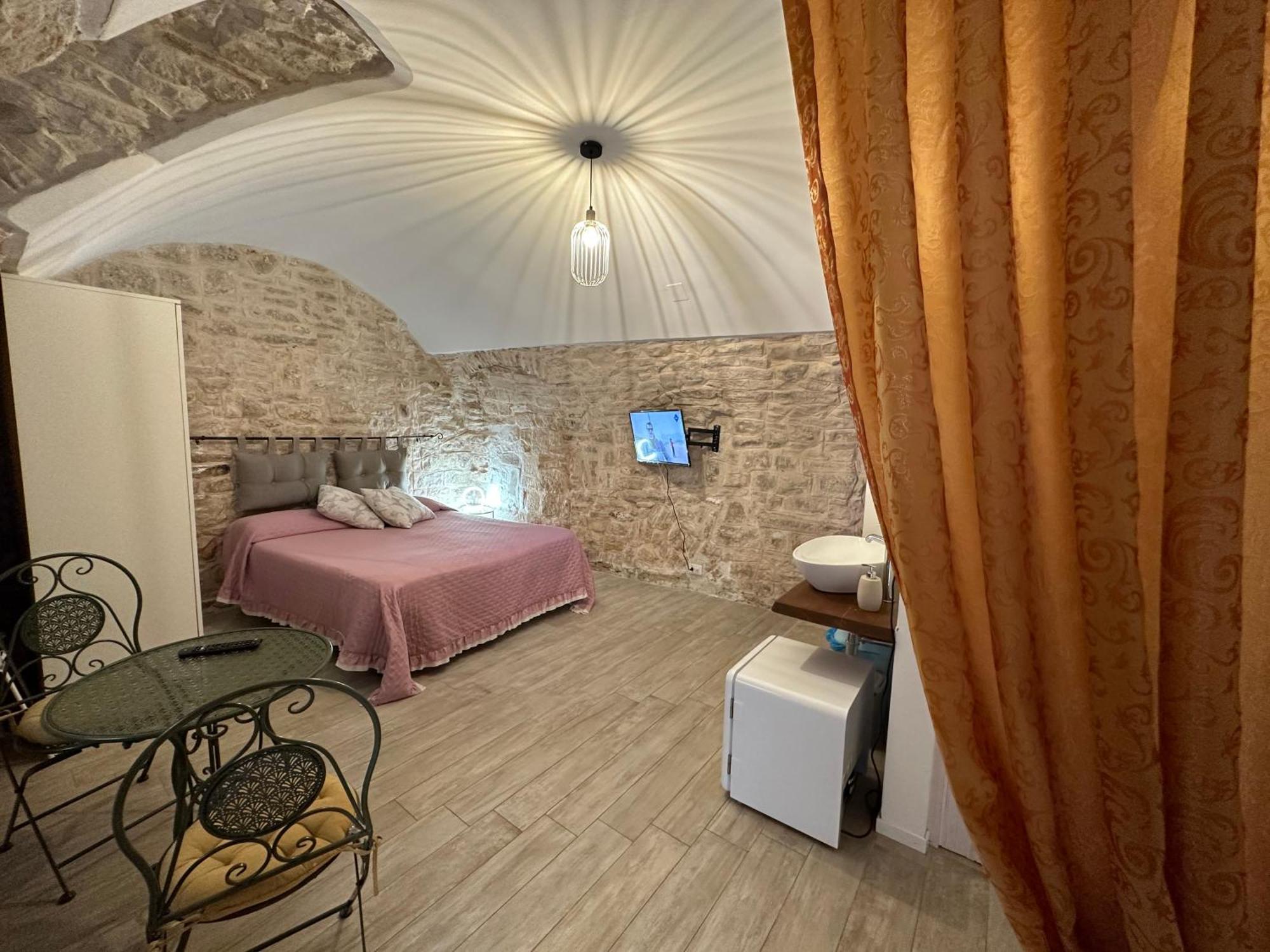 Giovinazzo Suite Pavone Griffi Buitenkant foto