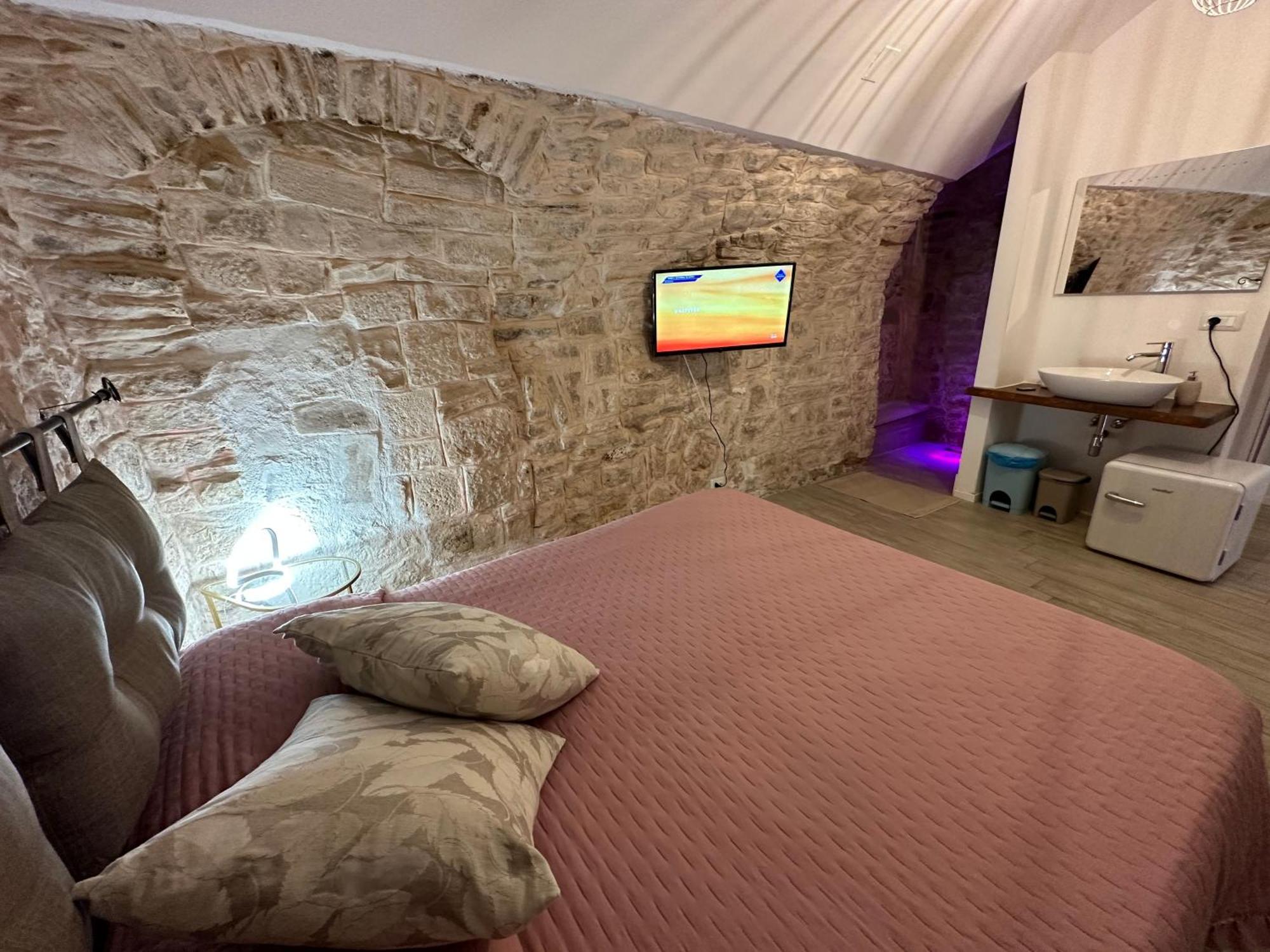 Giovinazzo Suite Pavone Griffi Buitenkant foto